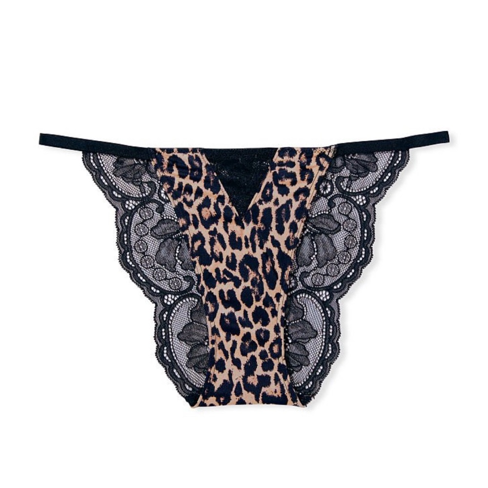 Victoria’s Secret Lace String Cheekini